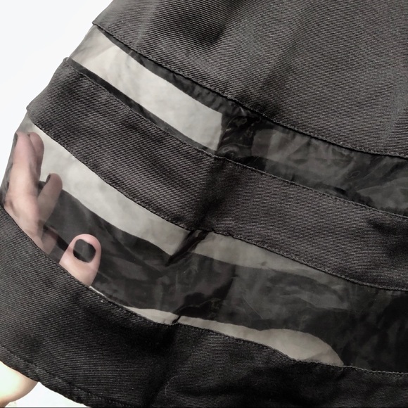 Torrid | Pleated Mesh-Panel Midi Skirt - Picture 4 of 7